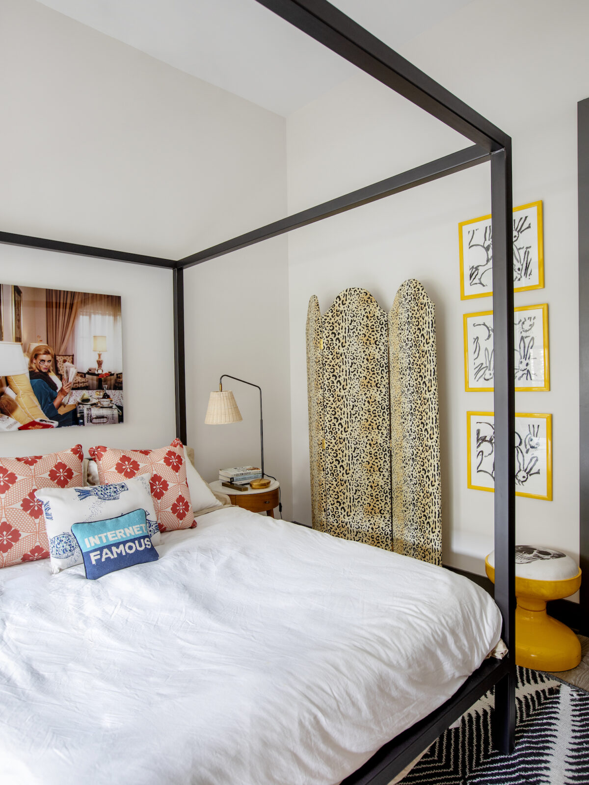 Charleston Apartment: The Guest Room